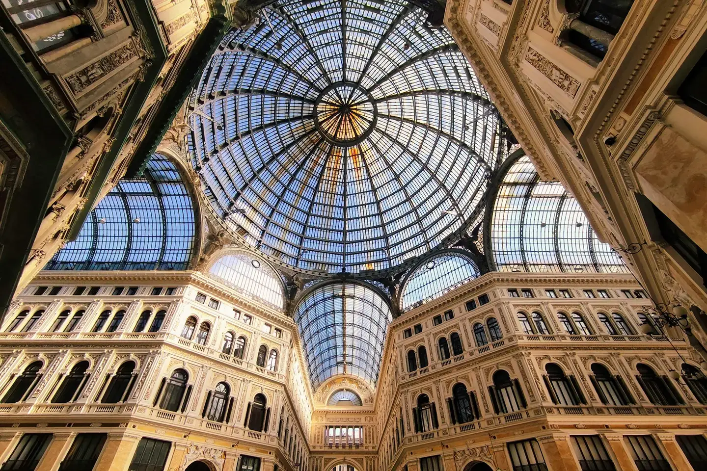 black-opal_luxury-stays-residences_heritage-architectural-masterpieces black-opal_luxury-stays-residences_heritage-architectural-masterpieces